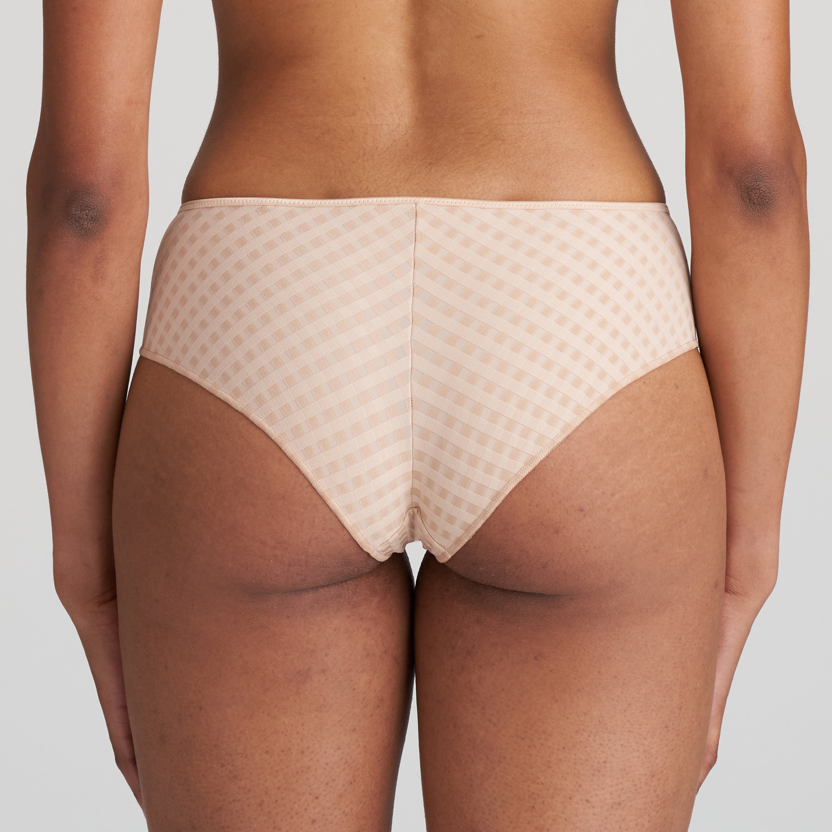 AVERO Hotpants