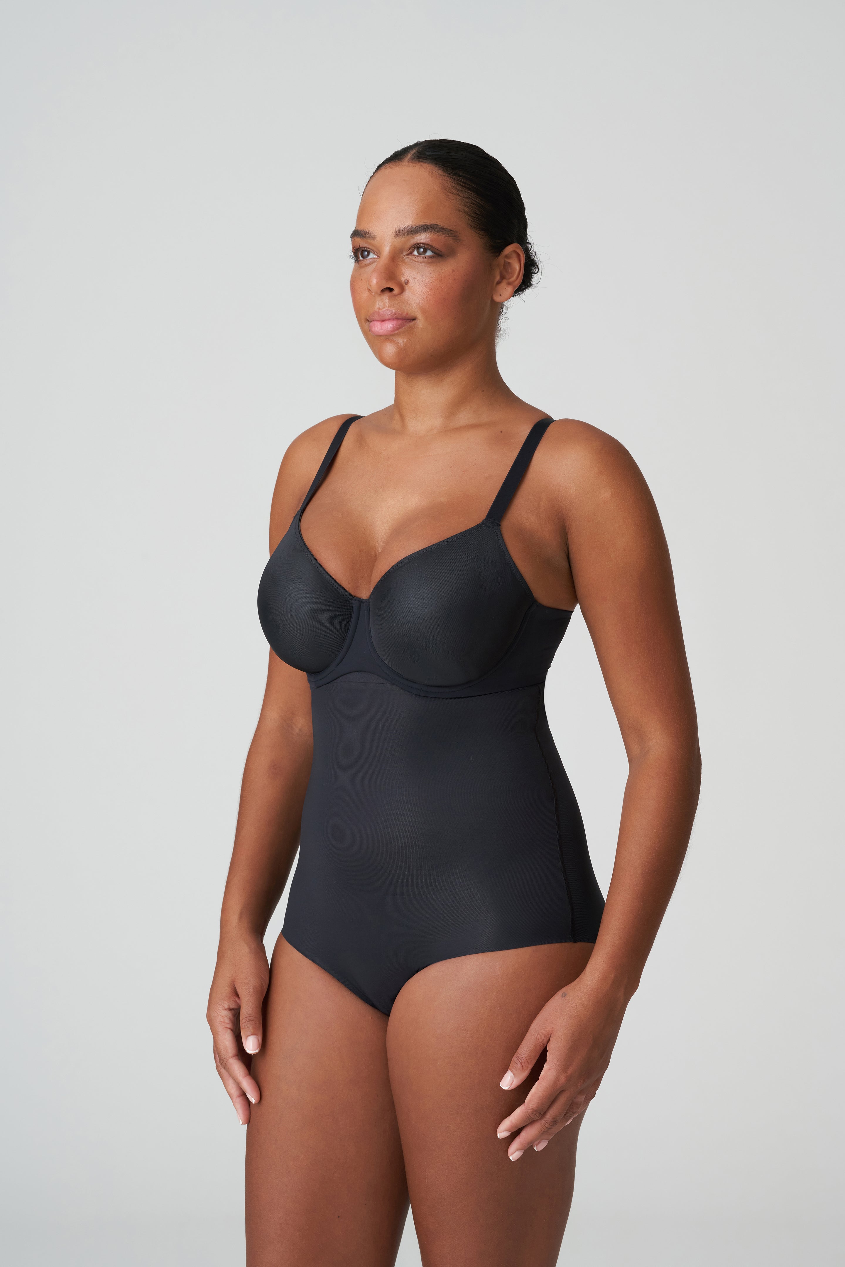 FIGURAS Glättender Taillenslip