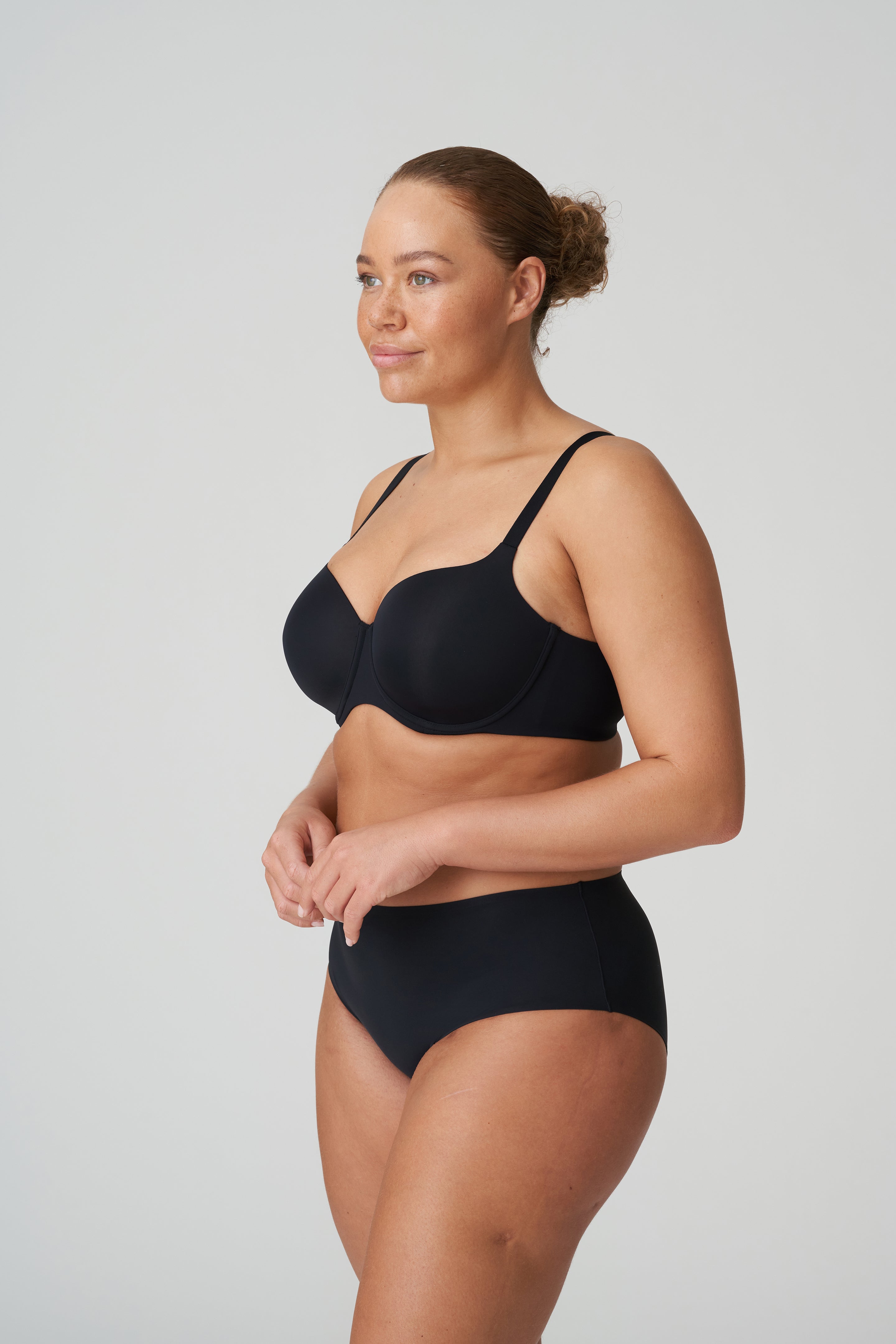 FIGURAS Unterlegter BH Herzform