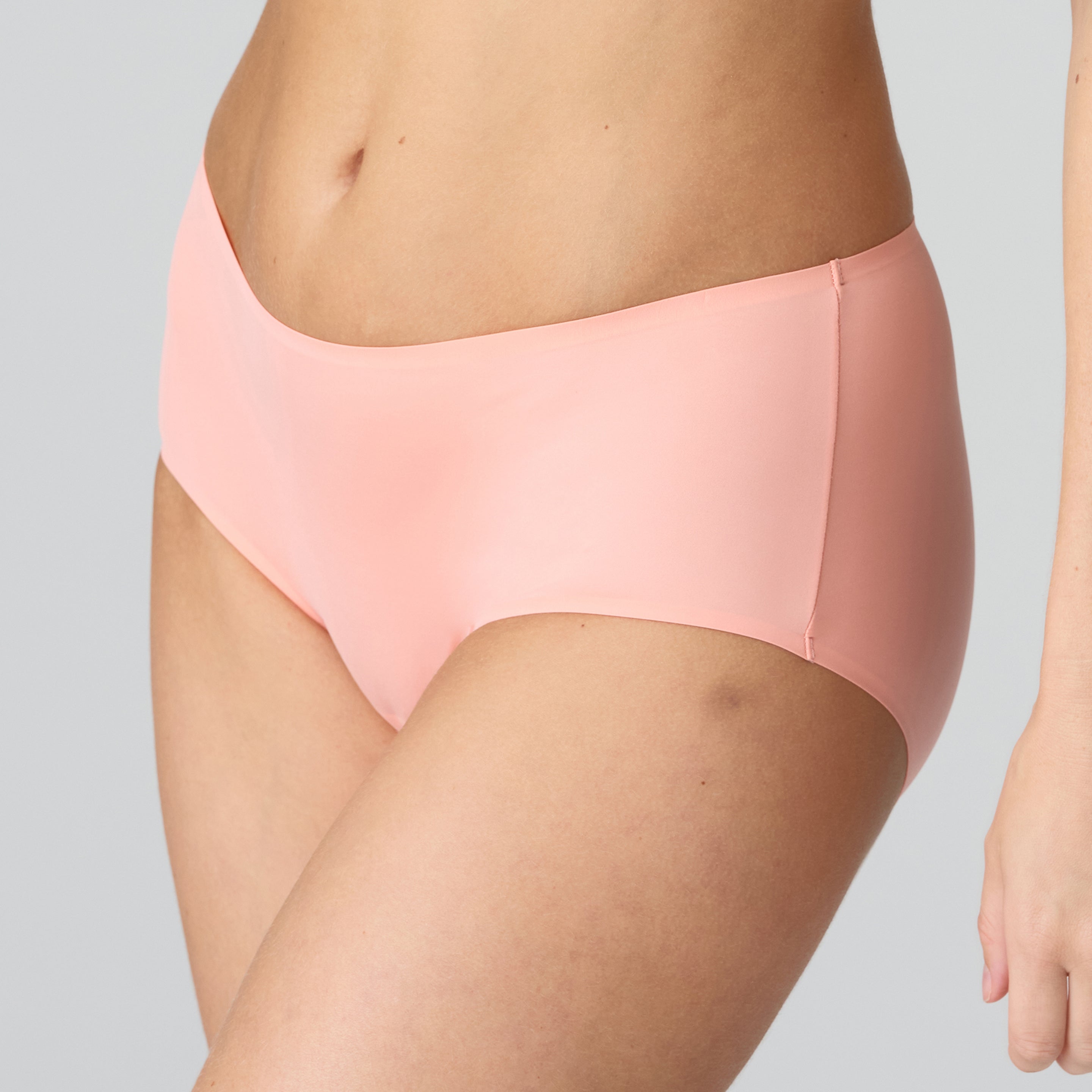 COLOR STUDIO Short