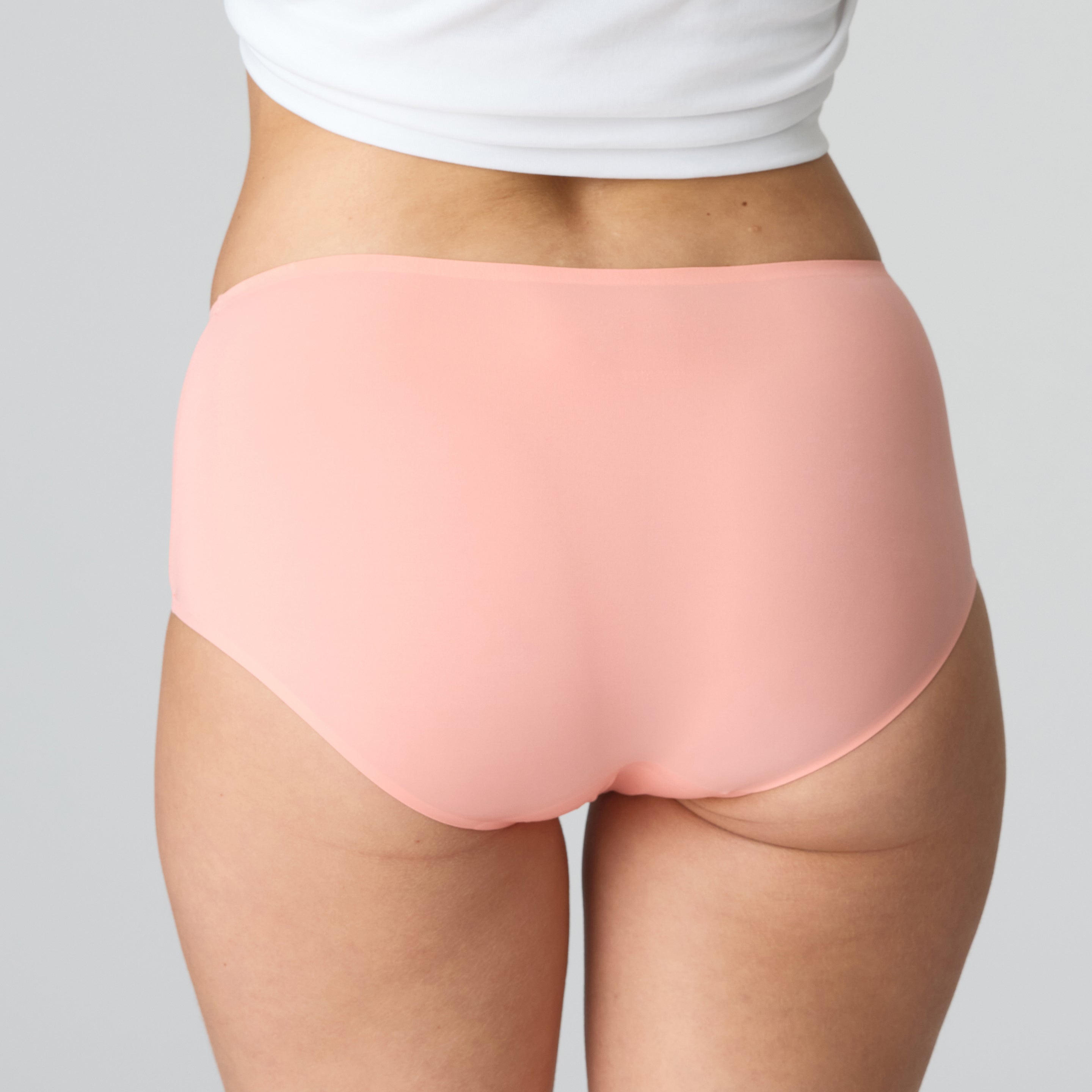 COLOR STUDIO Short